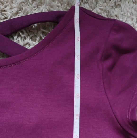 Magenta criss-cross ribbon-back cap-sleeve top (NWOT) - Picture 4 of 6